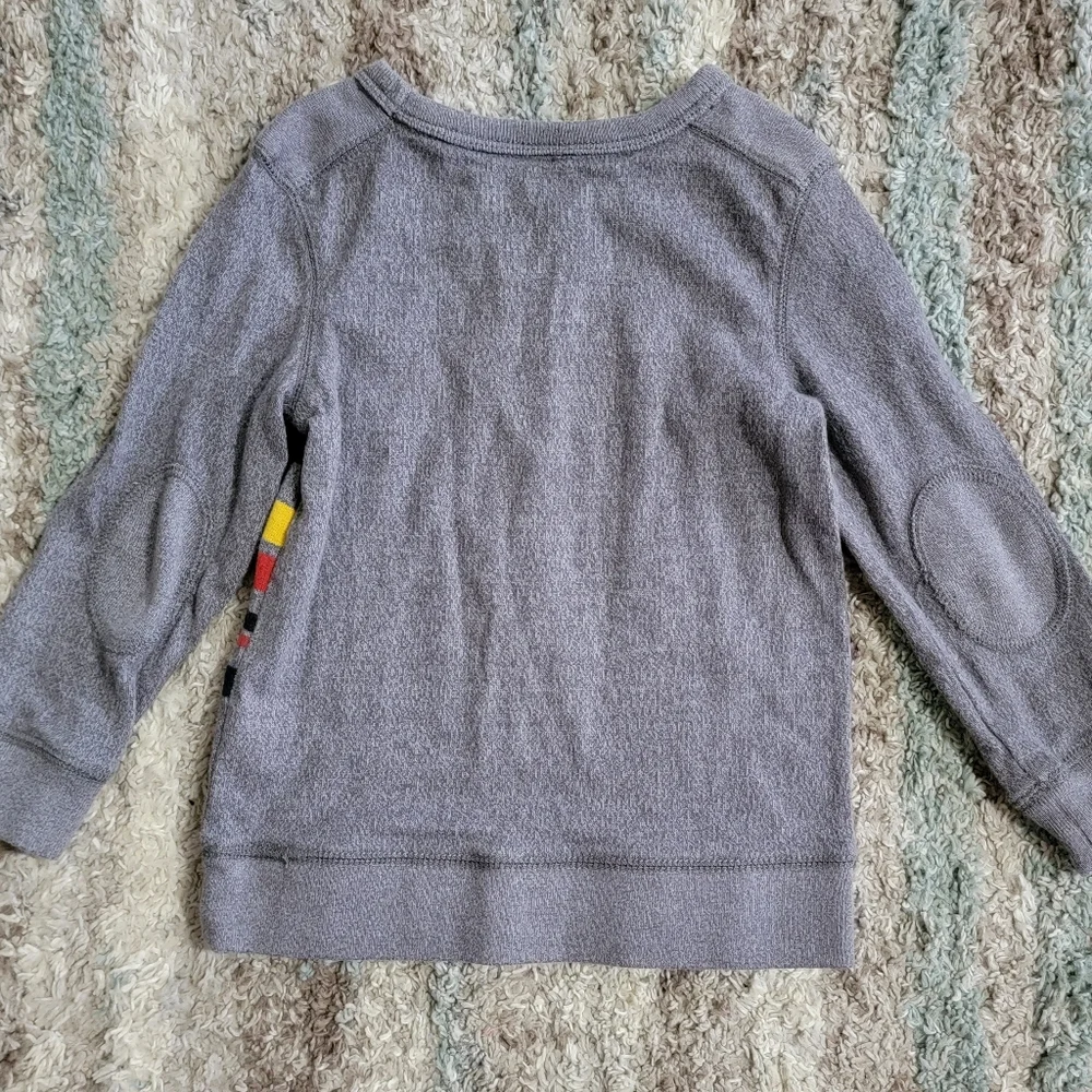 OshKosh Bgosh cozy stylish